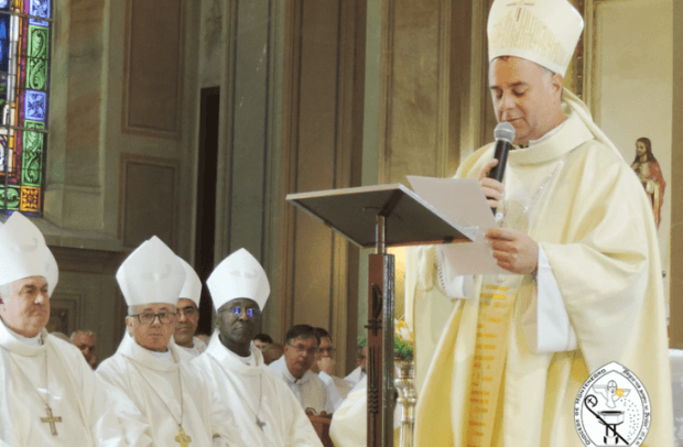 Capa: Ordenação Episcopal de Dom Carlos 2017
